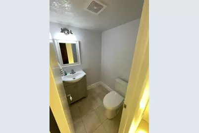 3100 N Pine Island Rd, Unit #410, Fort Lauderdale, FL 33351 - Photo 7