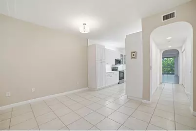 7739  Southampton Ter, Unit #411, Tamarac, FL 33321 - Photo 5