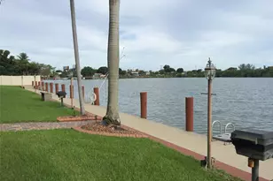 1100 Crystal Lake Dr, Deerfield Beach, FL 33064 - Photo 15