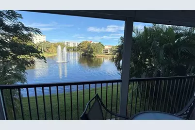 2334 S Cypress Bend Dr, Unit #204, Pompano Beach, FL 33069 - Photo 19