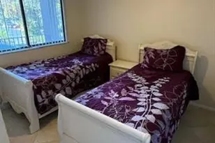 2334 S Cypress Bend Dr, Pompano Beach, FL 33069 - Photo 17