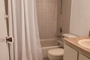 817 SE 12th Ct, Fort Lauderdale, FL 33316 - Photo 13