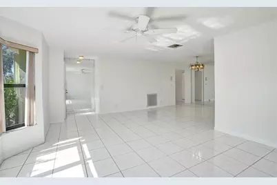 2359 SW 16th Dr, Deerfield Beach, FL 33442 - Photo 5