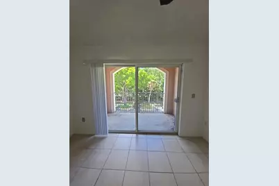 12172  Saint Andrews Pl, Unit #305, Miramar, FL 33025 - Photo 7