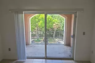 12172 St.Andrews Pl, Miramar, FL 33025 - Photo 7