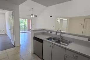 12172 St.Andrews Pl, Miramar, FL 33025 - Photo 15