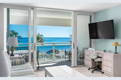 500 SE 21st Ave, Unit #308, Deerfield Beach, FL 33441 - Photo 3