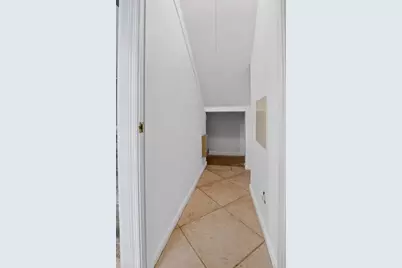 596 SE 20th Ave, Unit #4, Deerfield Beach, FL 33441 - Photo 15