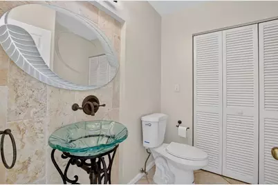 596 SE 20th Ave, Unit #4, Deerfield Beach, FL 33441 - Photo 23