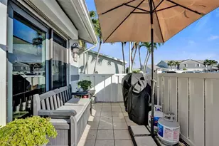 2641 Gately Dr Unit, West Palm Beach, FL 33415 - Photo 5