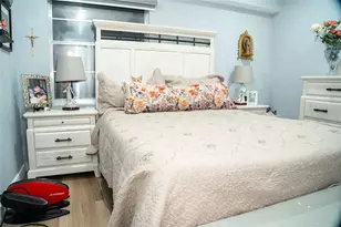 1500 SW 131st Way, Pembroke Pines, FL 33027 - Photo 21