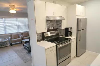 4029  Newport H, Unit #4029, Deerfield Beach, FL 33442 - Photo 9