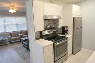 4029 Newport H, Deerfield Beach, FL 33442 - Photo 9