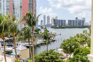 3340 NE 190th St, Aventura, FL 33180 - Photo 21