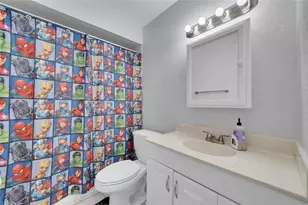 1910 Coquina Way, Coral Springs, FL 33071 - Photo 15