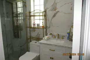 9330 NW 10th St, Pembroke Pines, FL 33024 - Photo 13