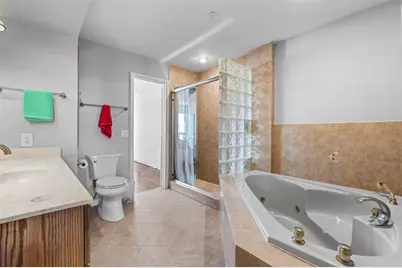 653  Cypress Ln, Unit #21B, Fort Lauderdale, FL 33305 - Photo 23