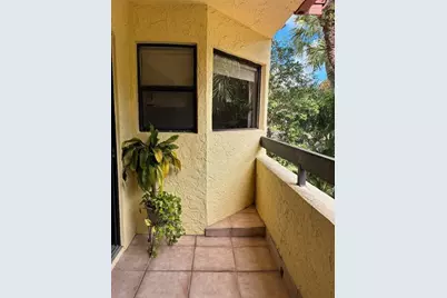 5425  10th Fairway Dr, Unit #3, Delray Beach, FL 33484 - Photo 43