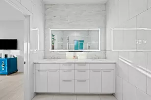 1731 NE 23rd Ave, Fort Lauderdale, FL 33305 - Photo 25