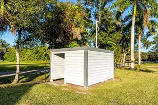 4418 Pressler Ln, Fort Pierce, FL 34982 - Photo 43