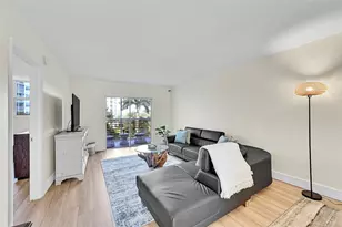 2731 NE 14th St Cswy Unit, Pompano Beach, FL 33062 - Photo 9