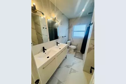 1941  Washington St, Unit #3, Hollywood, FL 33020 - Photo 9