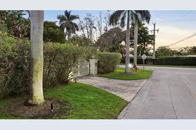 2800 NE 29th Street, Fort Lauderdale, FL 33306 - Photo 11