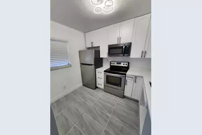 1156 NW 106th Ter, Unit #204, Hollywood, FL 33026 - Photo 31