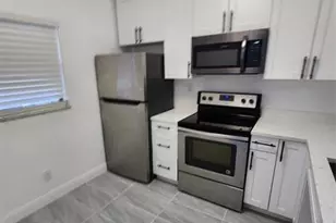 1156 NW 106th Terrace, Hollywood, FL 33026 - Photo 31