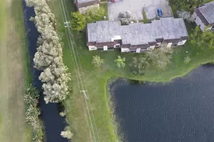 1156 NW 106th Terrace, Hollywood, FL 33026 - Photo 19