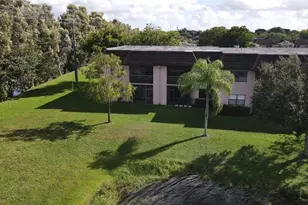 1156 NW 106th Terrace, Hollywood, FL 33026 - Photo 5