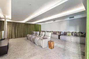 488 NE 18th St, Miami, FL 33132 - Photo 39