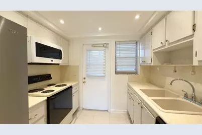 2451 SW 82nd Ave, Unit #209, Davie, FL 33324 - Photo 3