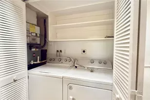 2941 SW 87th Ave, Davie, FL 33328 - Photo 11