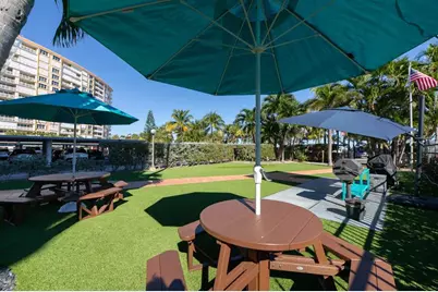 305 N Pompano Beach Boulevard, Unit #512, Pompano Beach, FL 33062 - Photo 47