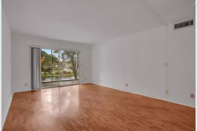 2006  Granada Dr, Unit #N2, Coconut Creek, FL 33066 - Photo 11