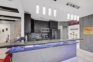 2000 Jackson St, Hollywood, FL 33020 - Photo 25