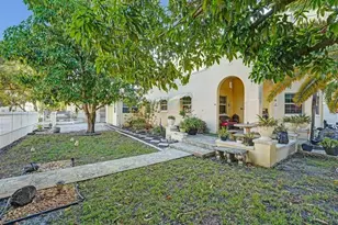 2000 Jackson St, Hollywood, FL 33020 - Photo 5