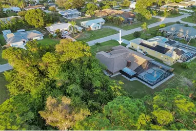 750 SE Cavern Avenue, Port Saint Lucie, FL 34983 - Photo 5