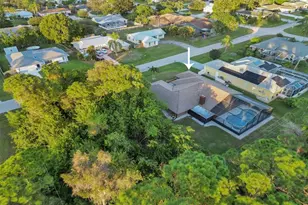 750 SE Cavern Ave, Port Saint Lucie, FL 34983 - Photo 5