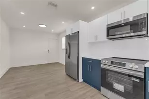 2341 NW 47th Ave, Lauderhill, FL 33313 - Photo 9