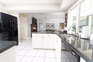 1036 Orchid Oak Dr, Vero Beach, FL 32963 - Photo 9