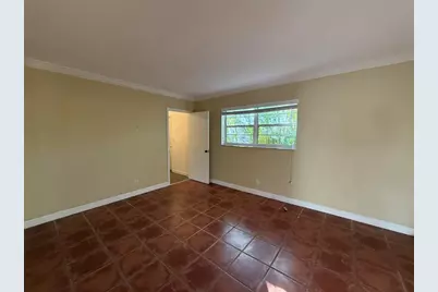 1640 NE 4th Pl, Fort Lauderdale, FL 33301 - Photo 7