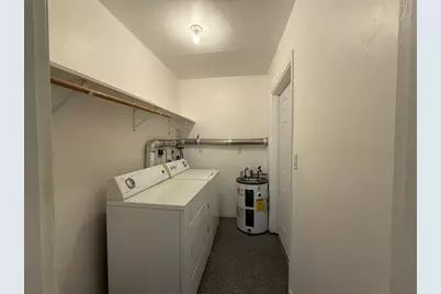 1640 NE 4th Pl, Fort Lauderdale, FL 33301 - Photo 13