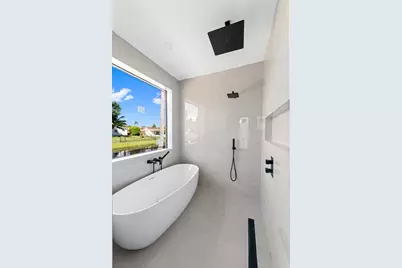 621 NW 42nd Ave, Coconut Creek, FL 33066 - Photo 41