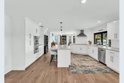 2740 NE 47th St, Lighthouse Point, FL 33064 - Photo 19