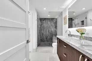 2740 NE 47th St, Lighthouse Point, FL 33064 - Photo 49