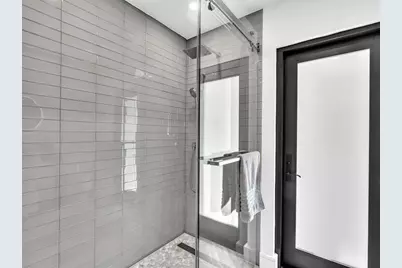 2740 NE 47th St, Lighthouse Point, FL 33064 - Photo 17