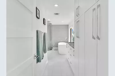 2740 NE 47th St, Lighthouse Point, FL 33064 - Photo 41