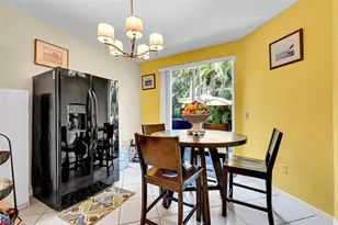 3423 Sonoma Dr, Riviera Beach, FL 33404 - Photo 9